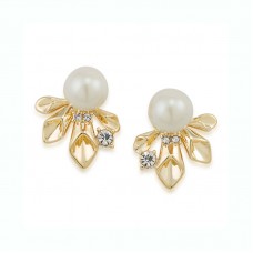 Pearl Glam Pearl Petal Spray Pierced Stud Earrings - E564